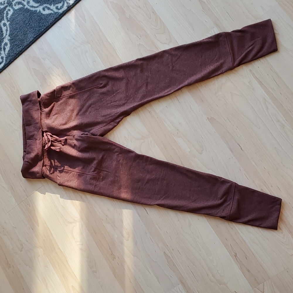Old Navy High Waist CozeCore Side Pocket Jogger Leggings